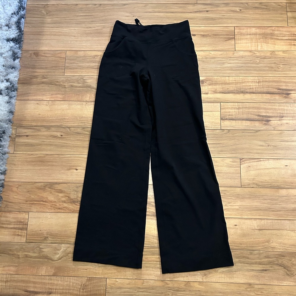 Black Lululemon Wide-Leg Yoga Pants